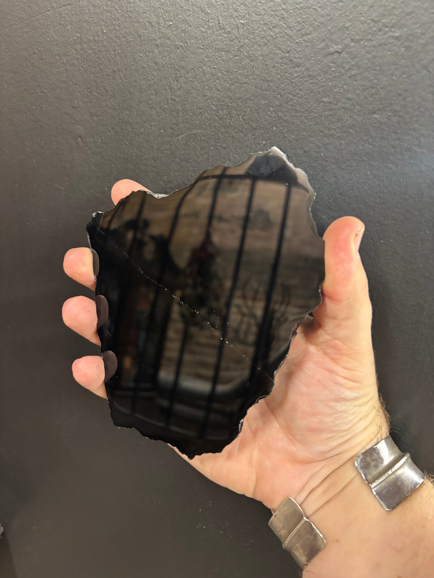 Obsidian Scrying Mirror