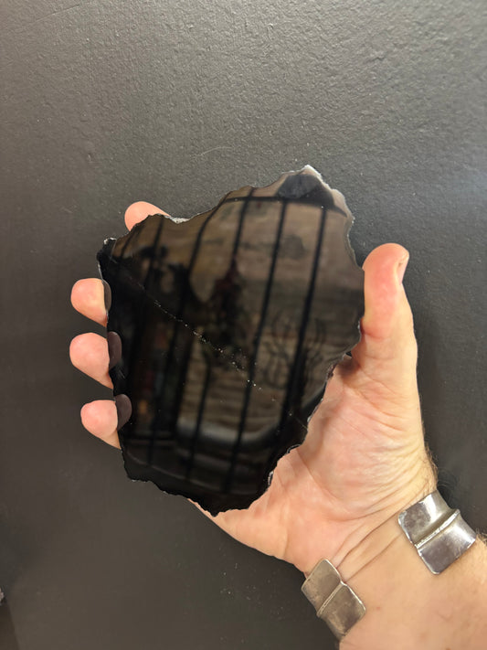 Obsidian Scrying Mirror